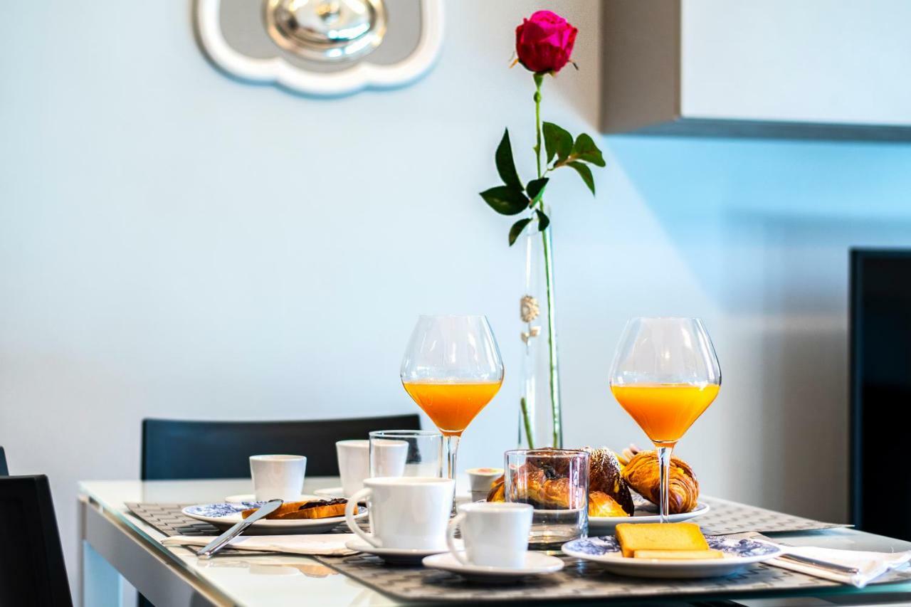Oltrarno Lily Suite ฟลอเรนซ์ ภายนอก รูปภาพ