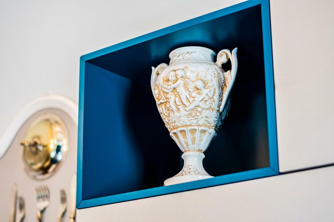 Oltrarno Lily Suite ฟลอเรนซ์ ภายนอก รูปภาพ