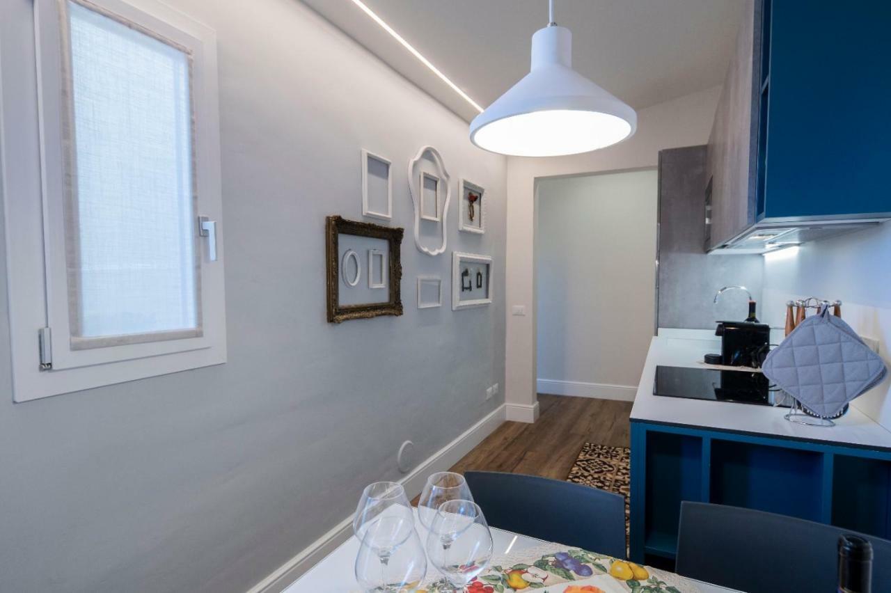 Oltrarno Lily Suite ฟลอเรนซ์ ภายนอก รูปภาพ